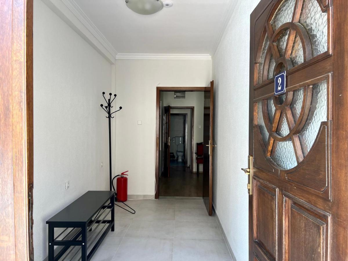 Home Base Apartments Скоп'є Екстер'єр фото