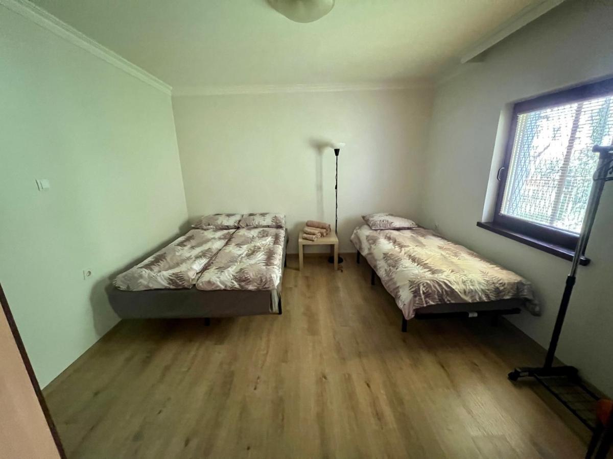 Home Base Apartments Скоп'є Екстер'єр фото